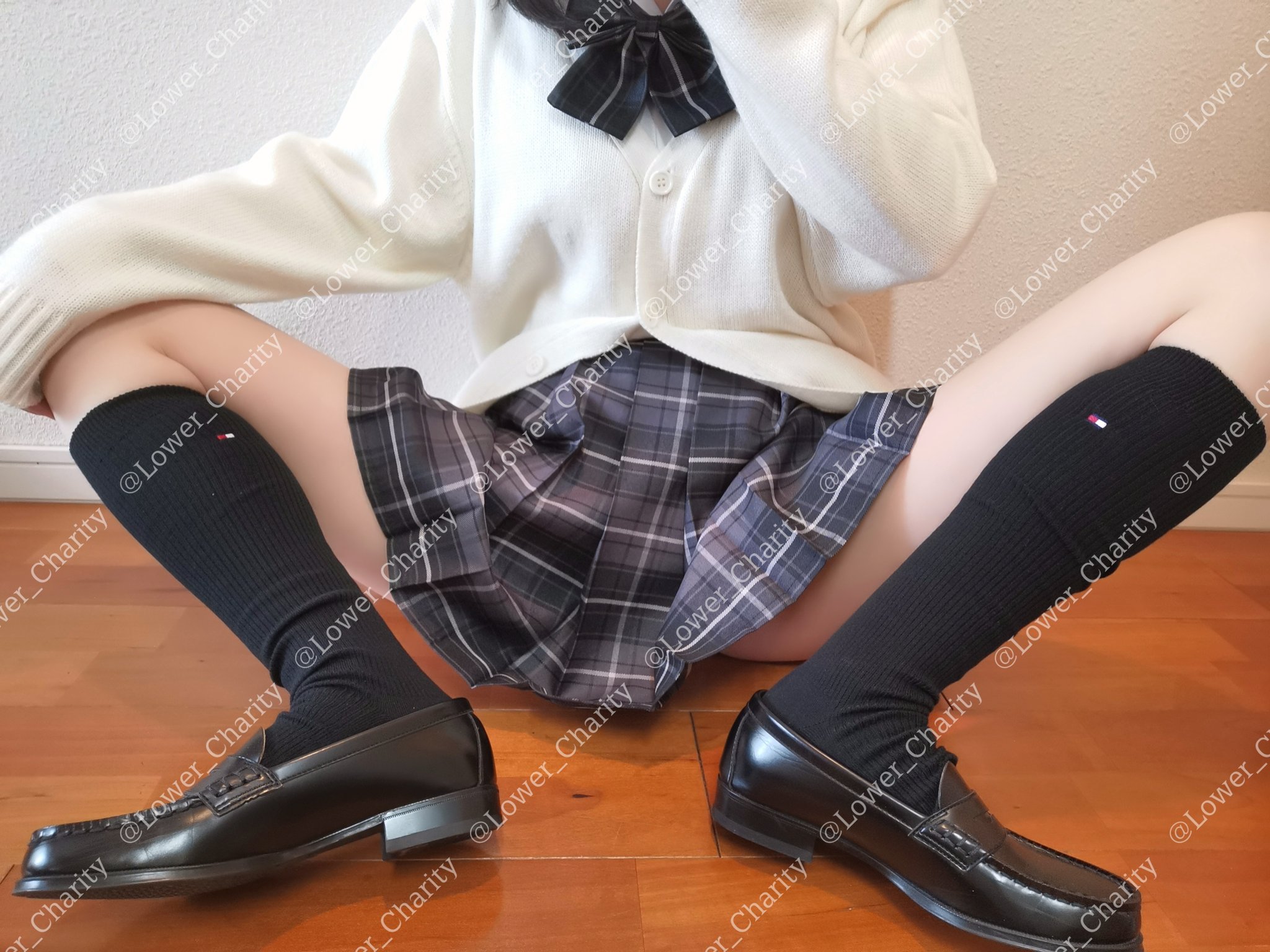 女子高生 白三つ折りソックス エロ 夏樹さん (@Lower_Charity) 46ページ / 裏垢女子まとめ